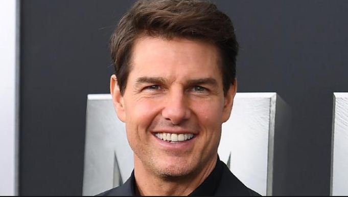 How Tom Cruise Spent Money to Keep His Unborn Baby Hidden From Doctors ...